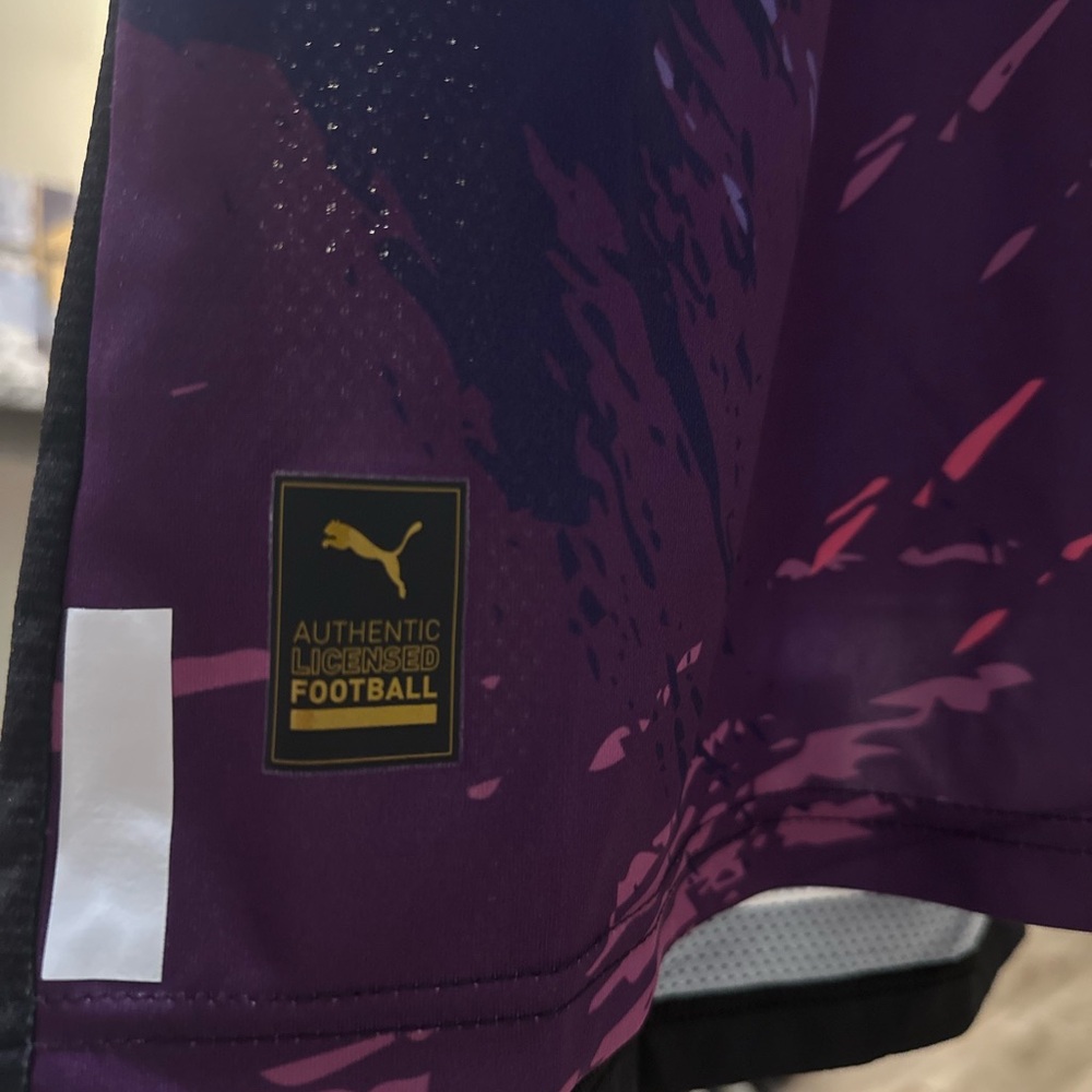 Sold - Picture 5 of 7